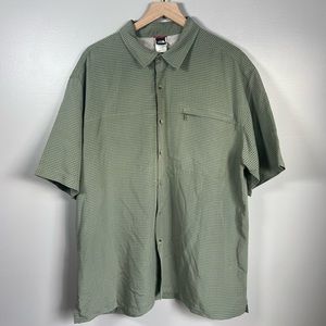 The North Face Green Short Sleeve Button Down - XL